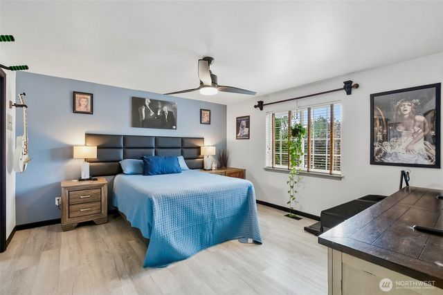 19311 Valley View Dr, Arlington, WA 98223
