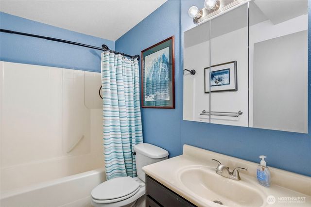 19311 Valley View Dr, Arlington, WA 98223