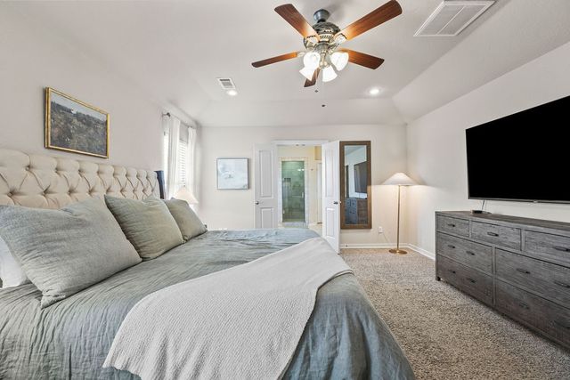 5703 Gunstock Road, Bentonville, AR 72713