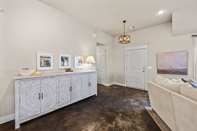 5703 Gunstock Road, Bentonville, AR 72713