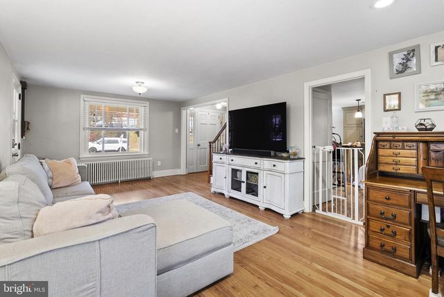 1776 W DOE RUN RD, Kennett Square, PA 19348