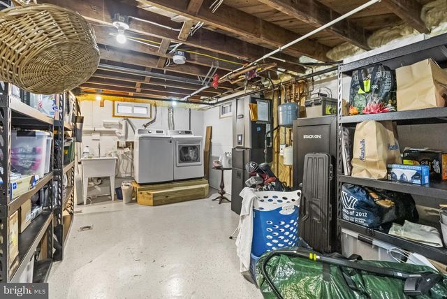 1776 W DOE RUN RD, Kennett Square, PA 19348