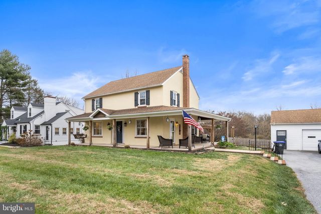 1776 W DOE RUN RD, Kennett Square, PA 19348