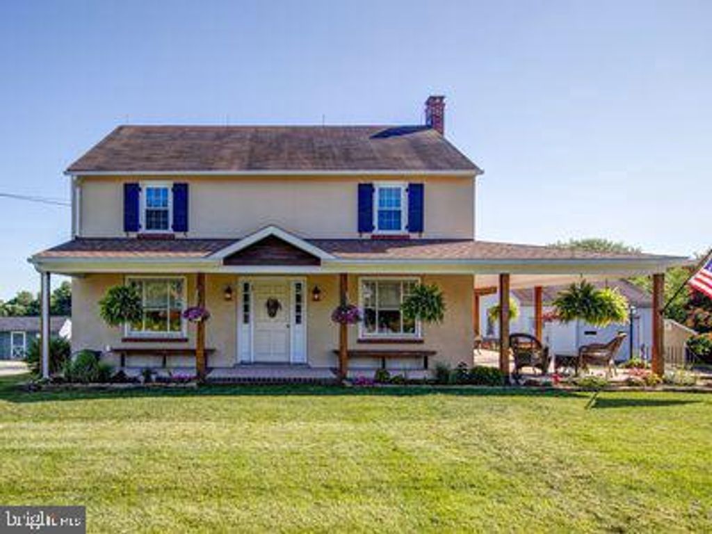 1776 W DOE RUN RD, Kennett Square, PA 19348