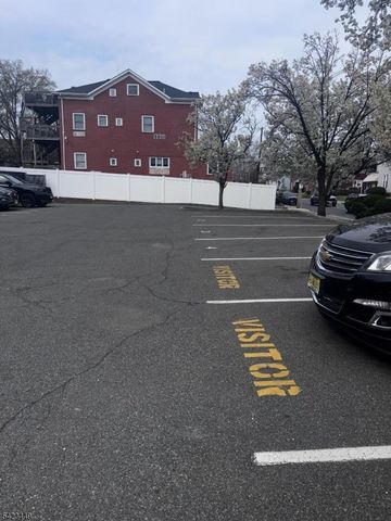 100 W Grand St, Elizabeth City, NJ 07202