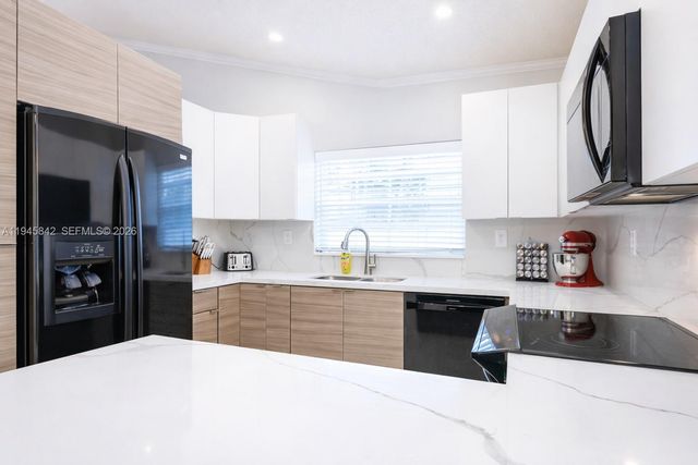 11291 SW 62nd Ter, Miami, FL 33173