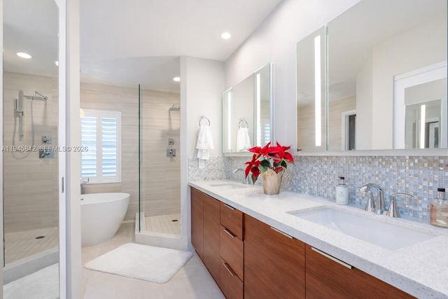 11291 SW 62nd Ter, Miami, FL 33173