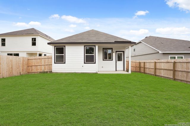 9423 Graze Land Drive, San Antonio, TX 78211