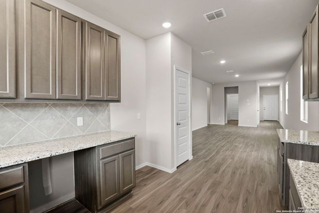 9423 Graze Land Drive, San Antonio, TX 78211