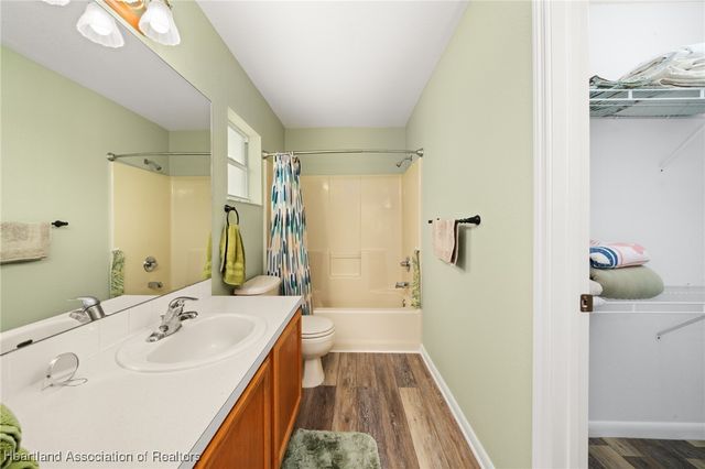 100 Kayla Avenue, Lake Placid, FL 33852