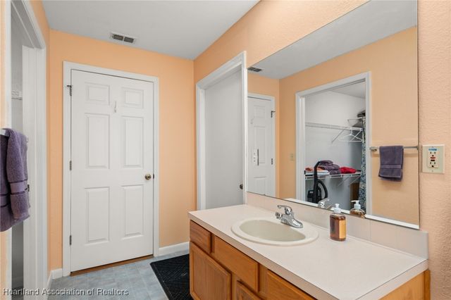 100 Kayla Avenue, Lake Placid, FL 33852