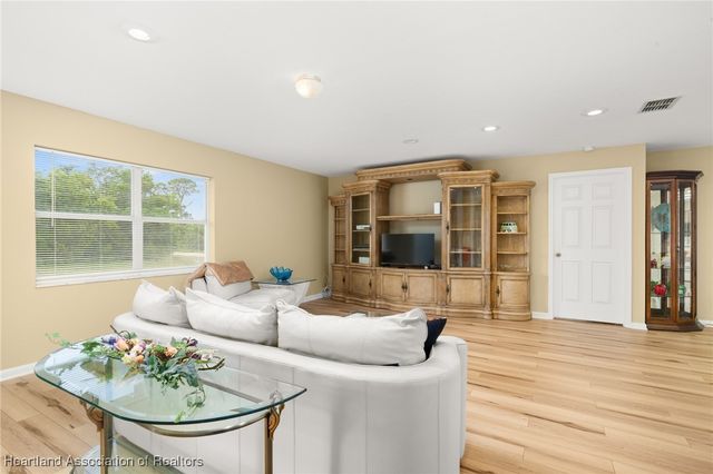100 Kayla Avenue, Lake Placid, FL 33852