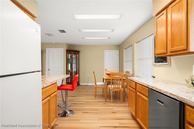 100 Kayla Avenue, Lake Placid, FL 33852