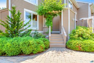 80 Seaview Terrace 32, Guilford, CT 06437