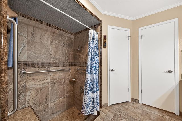 18311 Shireoak Drive, Houston, TX 77084