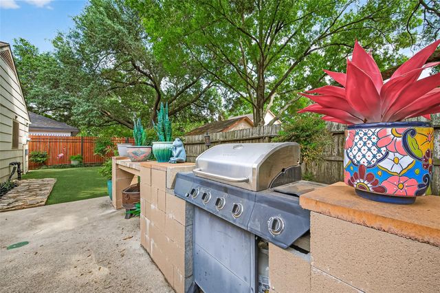 18311 Shireoak Drive, Houston, TX 77084