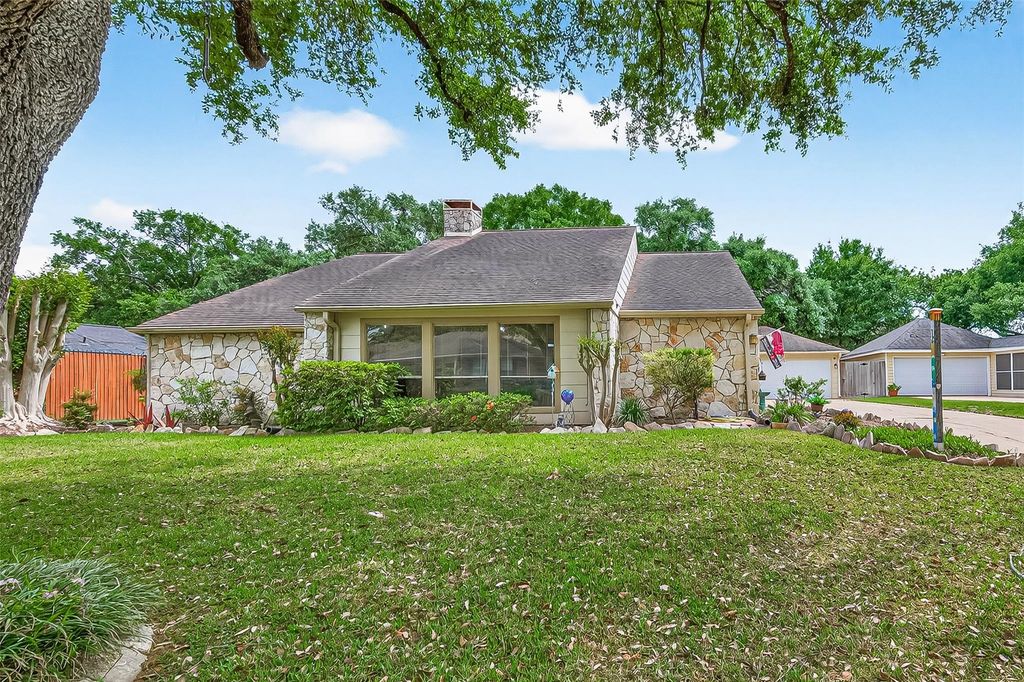 18311 Shireoak Drive, Houston, TX 77084