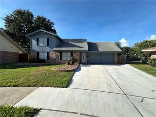 104 Frio Dr, Portland, TX 78374
