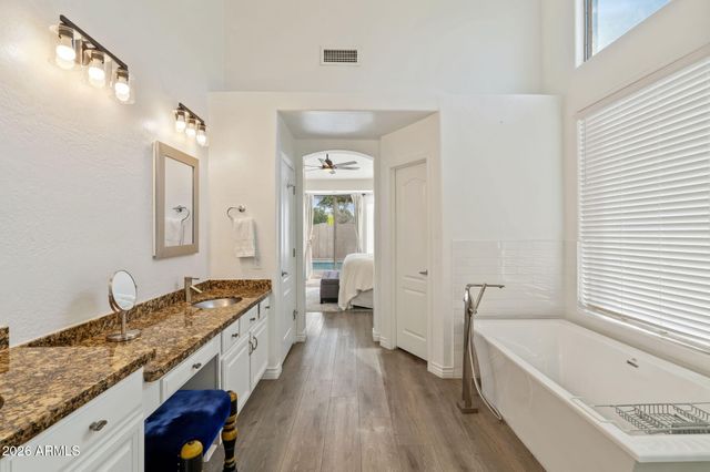 6419 E PARADISE Lane, Scottsdale, AZ 85254