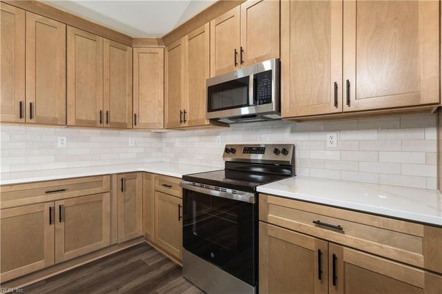 15AC Jolly Pond RD, Williamsburg, VA 23188