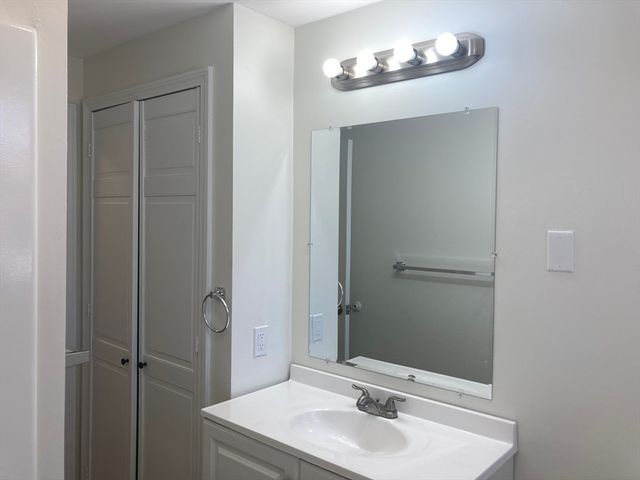 35 Donna Street, Brockton, MA 02302