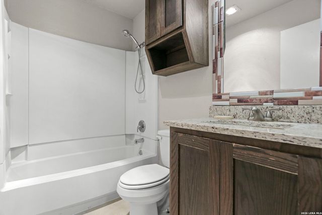 4135 Hickory Sun, San Antonio, TX 78244