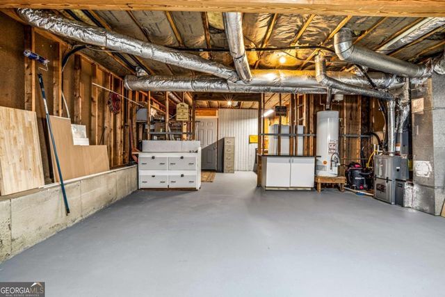 1975 Hunt Crossing Court, Lawrenceville, GA 30043