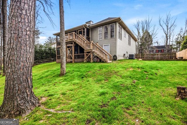 1975 Hunt Crossing Court, Lawrenceville, GA 30043