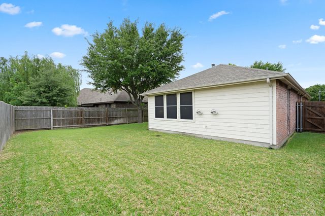 513 Trailblazer Road, Forney, TX 75126