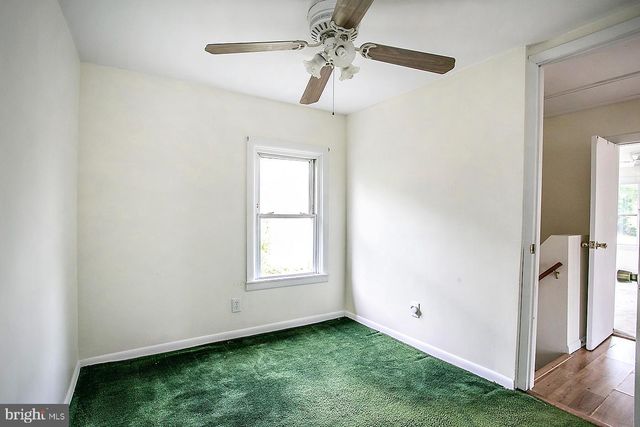 886 PLEASANT HILL RD, Fleetwood, PA 19522