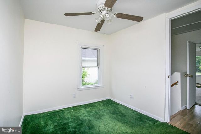 886 PLEASANT HILL RD, Fleetwood, PA 19522