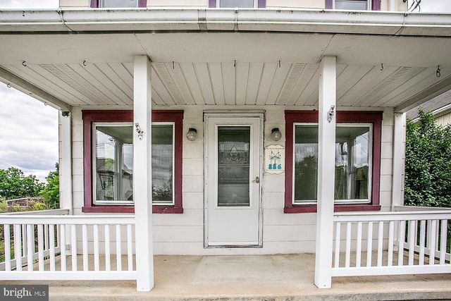 886 PLEASANT HILL RD, Fleetwood, PA 19522
