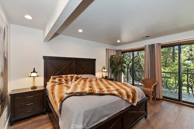 27456 White Fir Drive, Lake Arrowhead, CA 92352