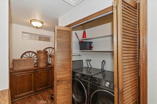 27456 White Fir Drive, Lake Arrowhead, CA 92352