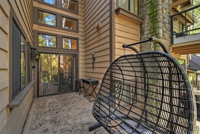 27456 White Fir Drive, Lake Arrowhead, CA 92352