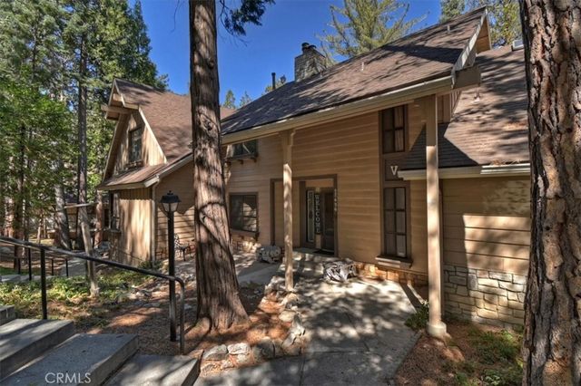 27456 White Fir Drive, Lake Arrowhead, CA 92352