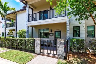 4838 NW 83rd Pkwy, Doral, FL 33166