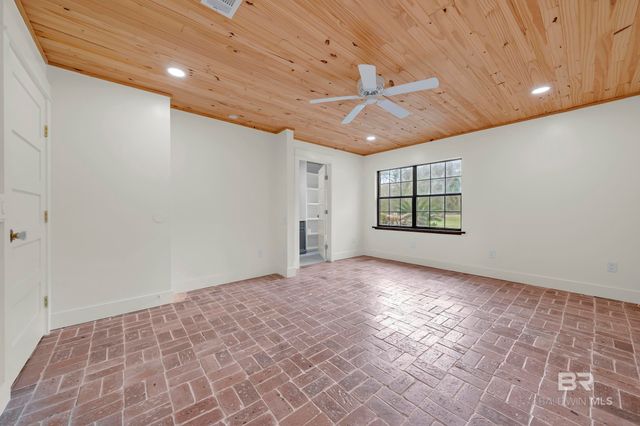 7808 N Wenzel Road, Foley, AL 36535