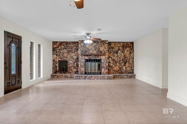 7808 N Wenzel Road, Foley, AL 36535