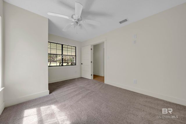 7808 N Wenzel Road, Foley, AL 36535