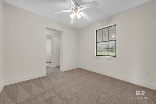 7808 N Wenzel Road, Foley, AL 36535