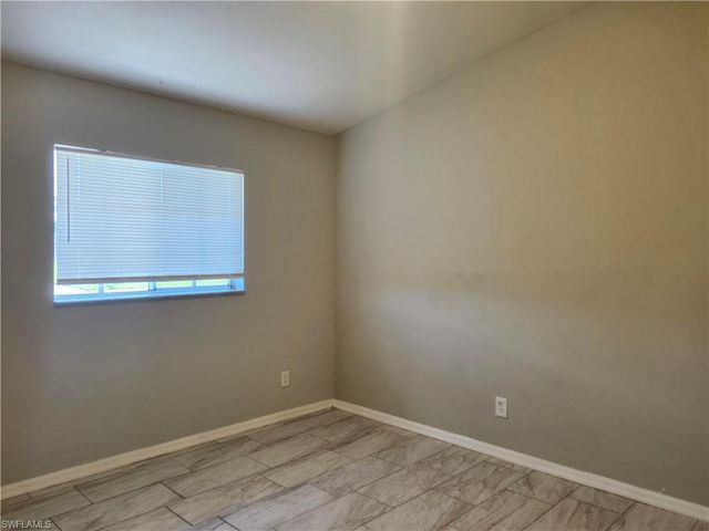 4527 19th ST SW, Lehigh Acres, FL 33973