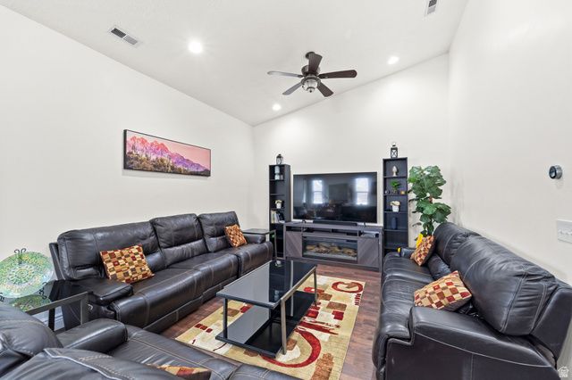 1016 N SKIPTON DR, North Salt Lake, UT 84054