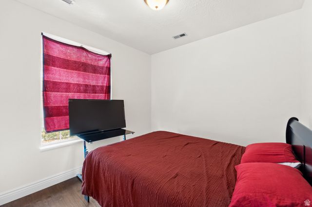 1016 N SKIPTON DR, North Salt Lake, UT 84054