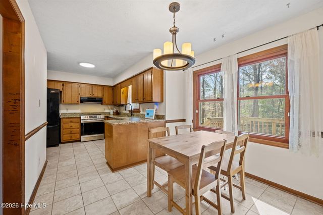 820 Fields Road, New Bern, NC 28560