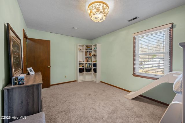 820 Fields Road, New Bern, NC 28560