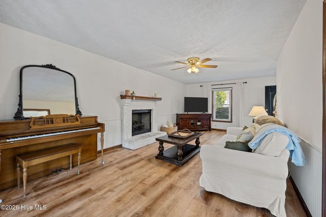 820 Fields Road, New Bern, NC 28560