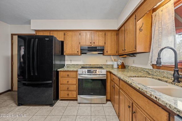 820 Fields Road, New Bern, NC 28560