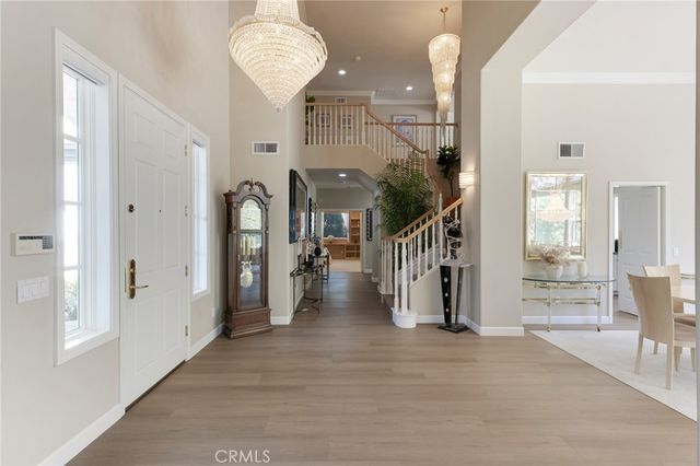 3452 Daniella Court, Calabasas, CA 91302