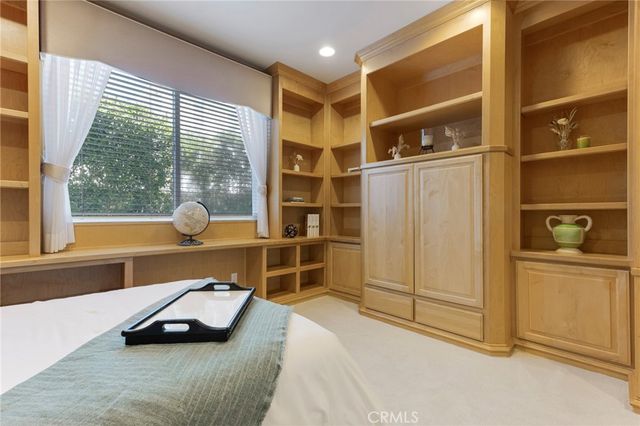 3452 Daniella Court, Calabasas, CA 91302